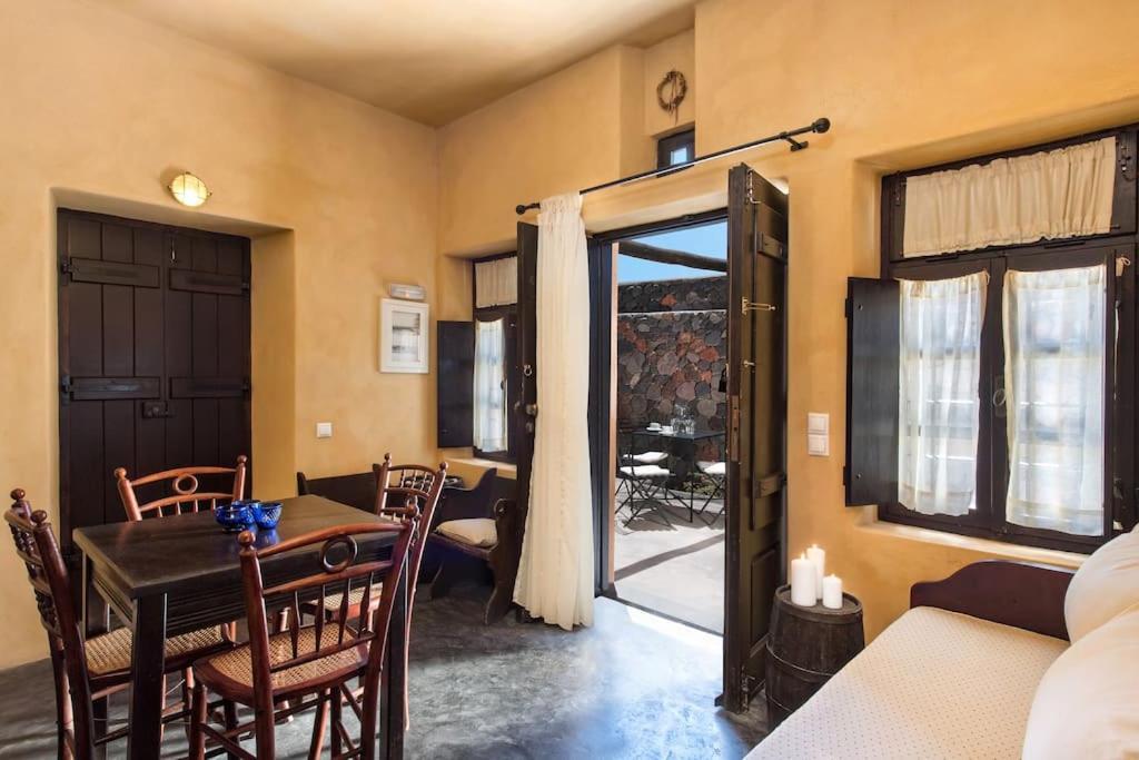 Ramni House: Private Villa With Pool By The Sea Oia  Bagian luar foto