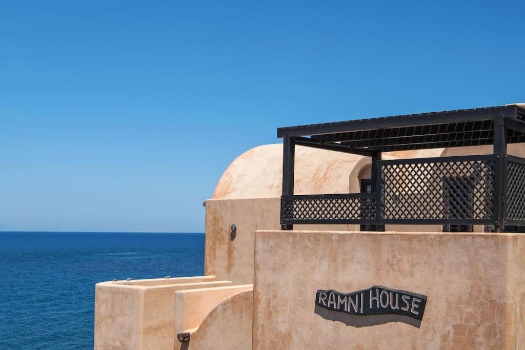 Ramni House: Private Villa With Pool By The Sea Oia  Bagian luar foto